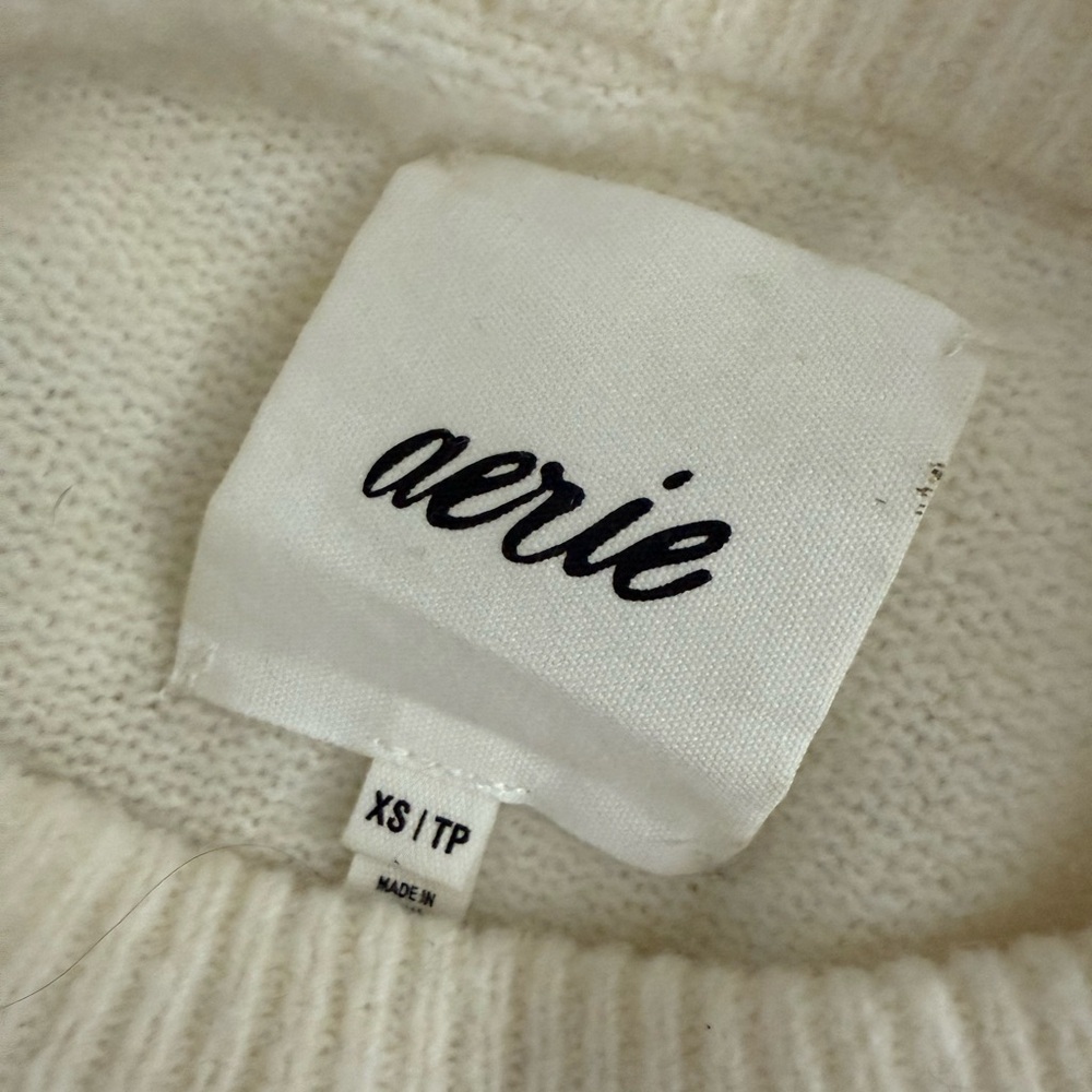 Aerie Cream Oversized Sweater - Picture 2 of 10